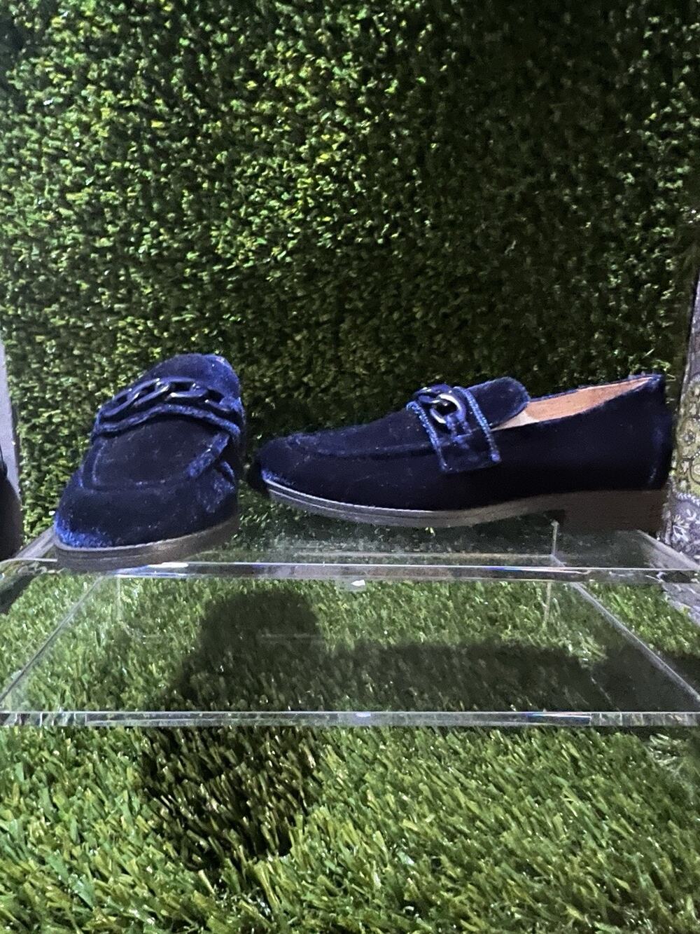 Preowned Cole Haan Stassi Velvet Chain Loafers Blue Size 7B